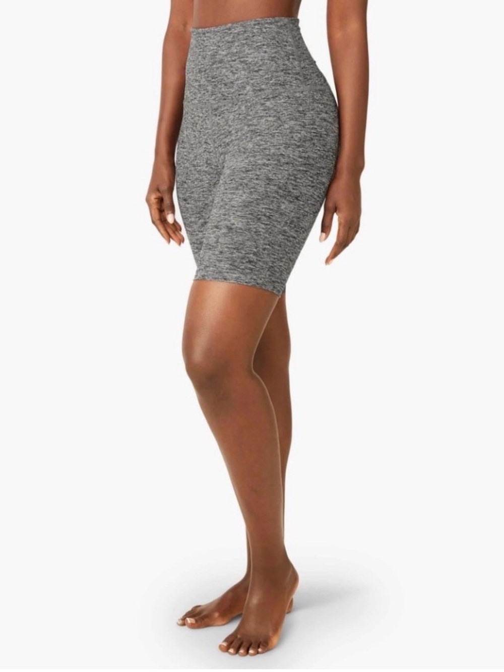 Beyond Yoga Gray Space Dye High-Rise Bike Shorts 7”. Size S